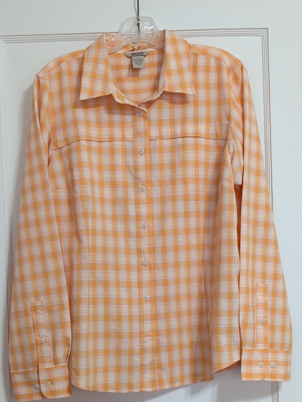 Duluth Trading Company Peach-Orange Plaid Long-Sleeve Shirt Women's Large NFZ